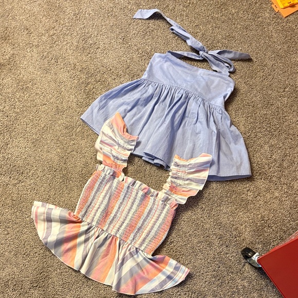 bella bliss Tops - TWO cute women’s summer tops size small